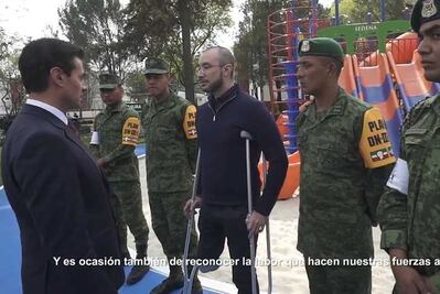 Peña Nieto reconoce a soldados que participaron en rescate del 19-S