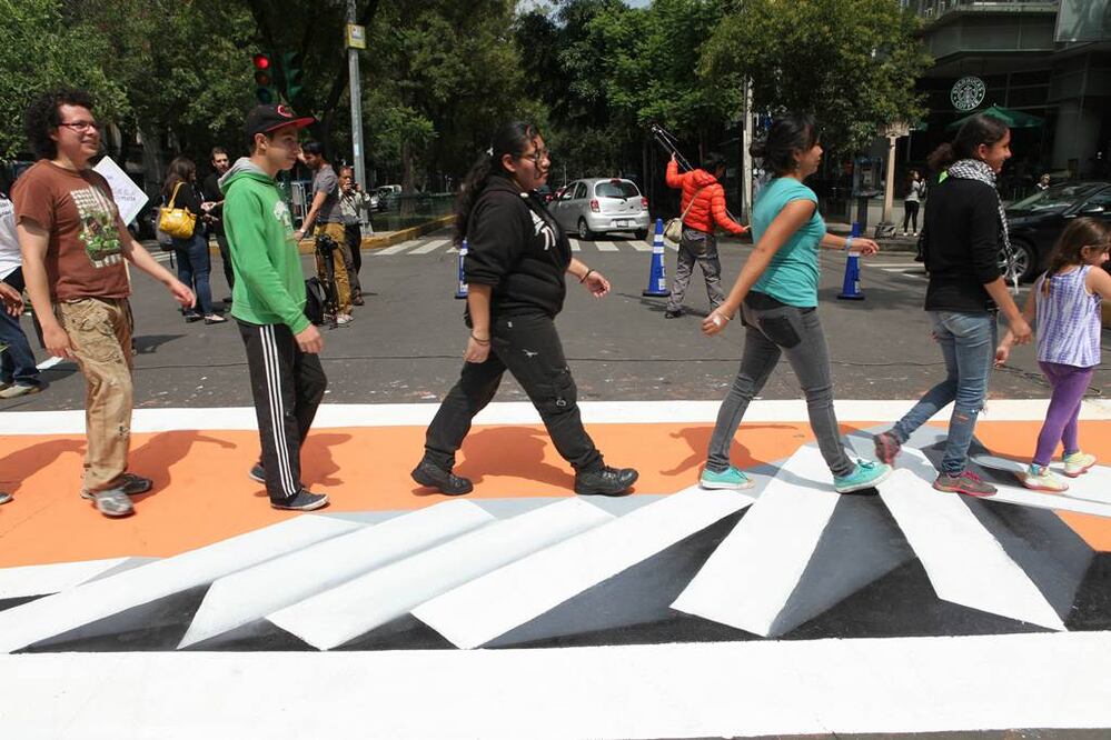 Este lunes se publicará el nuevo Reglamento de Tránsito del Distrito Federal. Tendrá una “visión cero”, con lo que se busca poder eliminar las muertes y accidentes de tipo vial. 