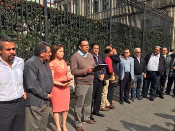 Amagan Taxistas con paro nacional si Segob los ignora