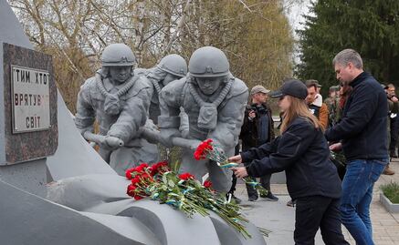 A 36 años, recuerdan en Ucrania accidente nuclear de la central de Chernobyl