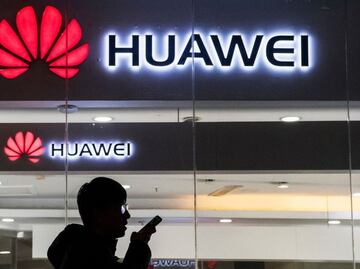 Cómo busca Huawei levantarse tras la caída de 69% de sus ganancias