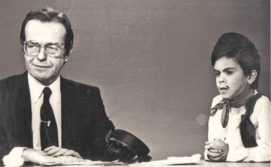 Carlos Espejel, caracterizado de Cantinflas, tenía ocho años cuando fue entrevistado por Jacobo