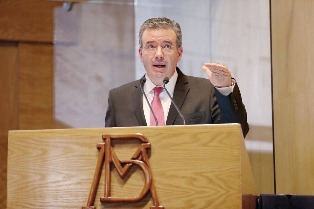 Alejandro Díaz de León exgobernador del Banxico. Foto: Archivo/ EL UNIVERSAL