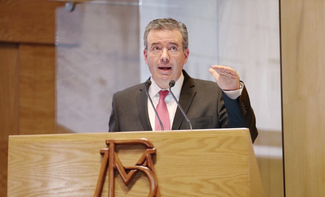 Alejandro Díaz de León exgobernador del Banxico. Foto: Archivo/ EL UNIVERSAL