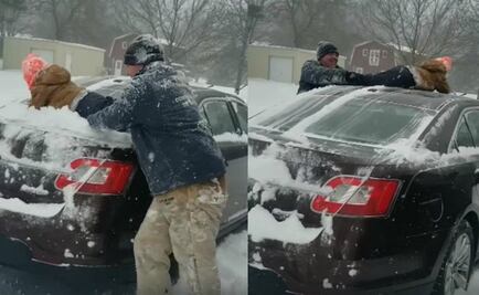 Causa indignación padre que “limpia” nieve de su auto con su hijo