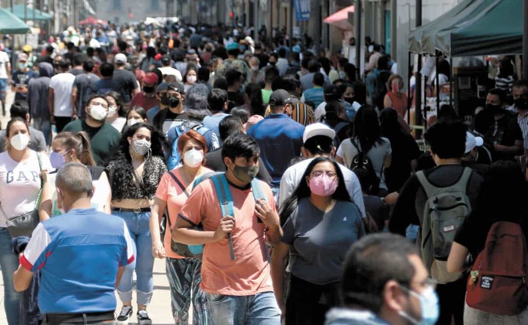 Piden a la ciudadanía acudan a vacunarse para así evitar un posible repunte en el futuro o enfermedad grave. Foto: Archivo