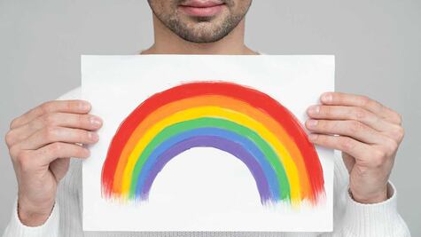 ¿Cuál es el consumo digital de la comunidad LGBT+?