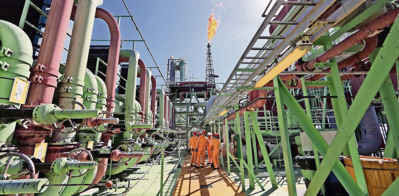 Analistas señalan que Petróleos Mexicanos produce menos de 1.5 millones de barriles por día, lejos de los niveles que se registraban hace dos décadas. Foto: Archivo / EL UNIVERSAL