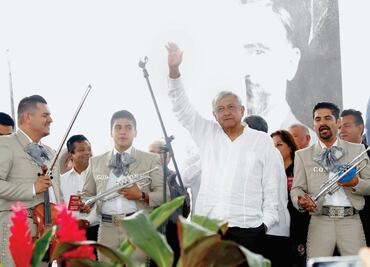 México, en crisis; no ha crecido en 30 años: AMLO