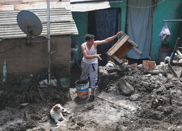 “No me dejaban pasar por el lodo”