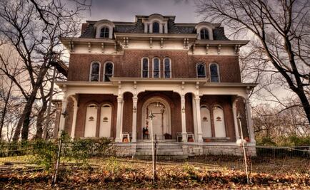 ¿Te atreverías a recorrer las casas más terroríficas del mundo?