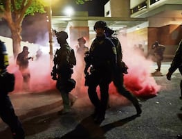 Jueza de EU prohíbe "permanentemente" despliegue de la Guardia Nacional en Portland; Trump excedió su autoridad, determina