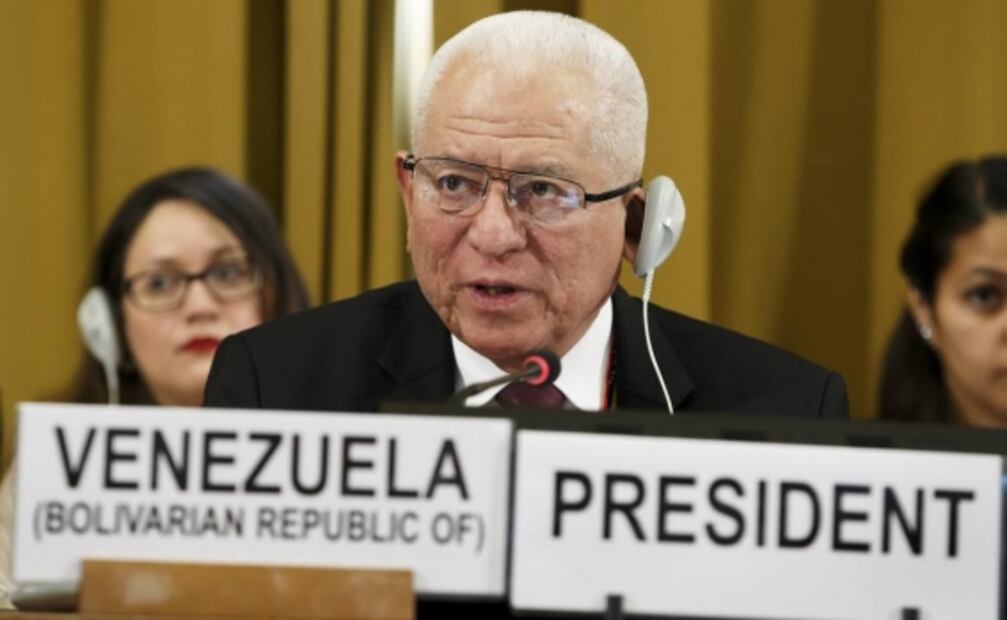 Embajador de EU abandona foro sobre desarme en la ONU por Venezuela