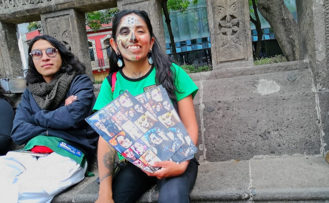 Se alistan para desfile de catrinas mundialistas. Foto: Arantxa Meave / EL UNIVERSAL