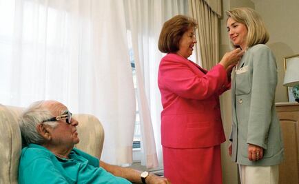 Hillary Clinton evoca a su padre en discurso contra Donald Trump 