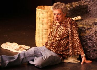 El público necesita volver al teatro: Morris Gilbert