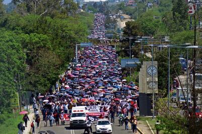 ¡Tómalo en cuenta! Hora y ruta de la marcha de maestros en la CDMX; exigen alza salarial 