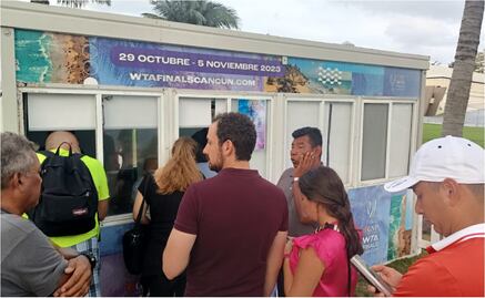 WTA Finals Cancún: Aficionados enojados piden solución tras los cambios por lluvias