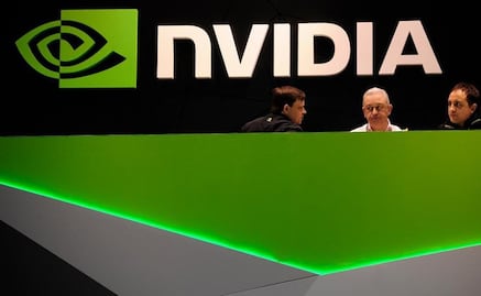 Nvidia pierde 600 mil mdd y se desploma 16.9% en Wall Street; atribuyen caída a llegada de la app china DeepSeek