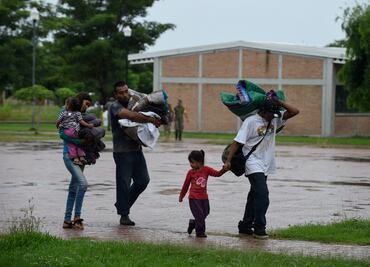 "Willa" paraliza 4 municipios de Sinaloa