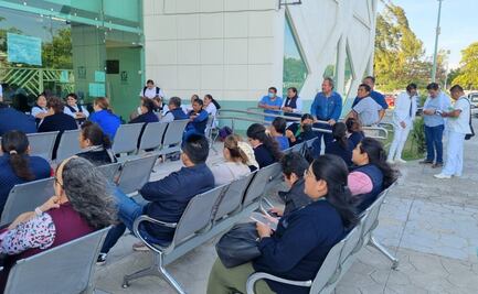 Se van a paro 2 mil 500 trabajadores de salud en Oaxaca; acusan que IMSS–Bienestar les adeuda bonos y estímulos