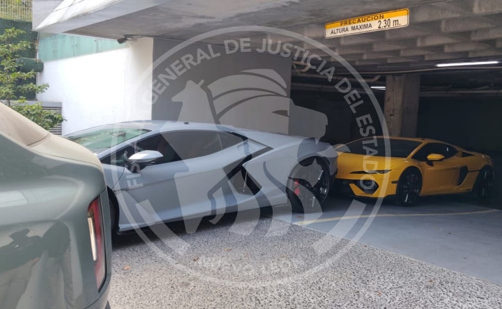 Aseguran nueve autos de lujo en San Pedro Garza García. Foto: Especial