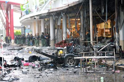 Bomba en centro comercial de Tailandia deja al menos 58 heridos