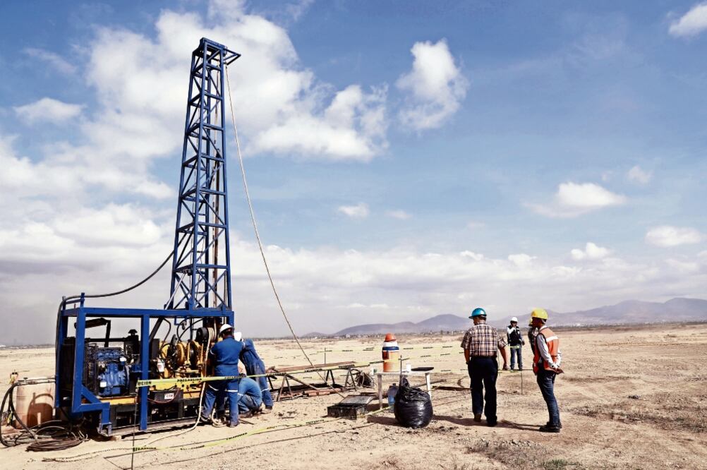 Actualmente en el predio de 412 hectáreas se trabaja en la extracción de muestras del material que se encuentra acumulado en el sitio (Fotos: ALEJANDRA LEYVA)
