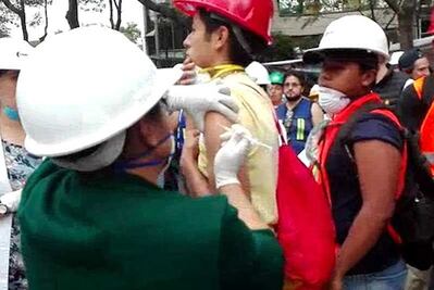 Vacunan contra el tétanos en la Roma