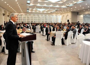 Del Mazo firma reformas para Código Civil y en materia ambiental