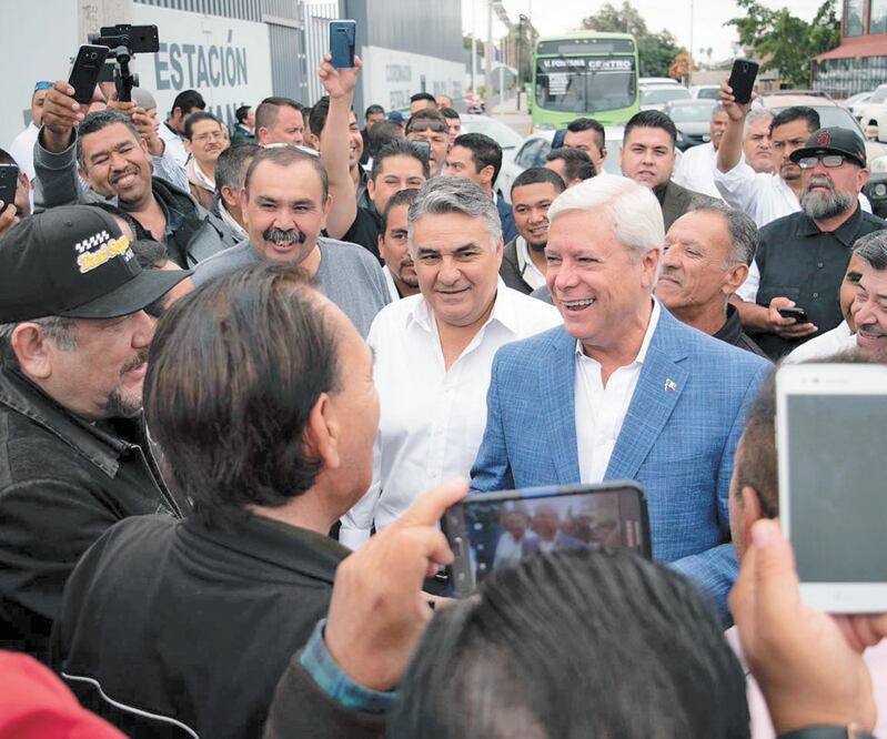 Se lanzan contra Bonilla, piden que no tome protesta