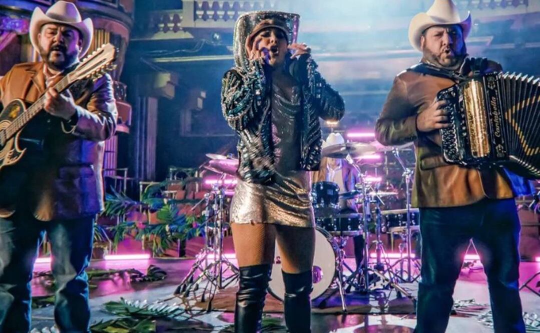 Pesado y Alejandra Guzmán cantan nueva versión de "Ojalá que te mueras".