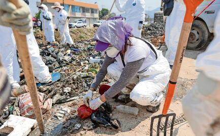 Crónica. Buscadoras no pierden la fe de encontrar más restos en canal de Ecatepec