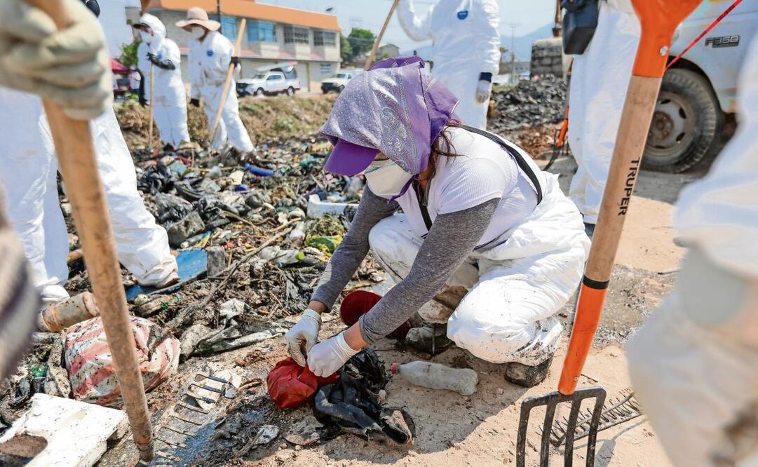 Las madres, tías, abuelas y hermanas de personas desaparecidas no se han despegado del Canal Cartagena desde la semana pasada. (02/04/2025) Foto: Axel Sánchez | El Universal