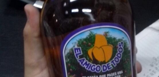 Layín se promociona ahora con botellas de tequila