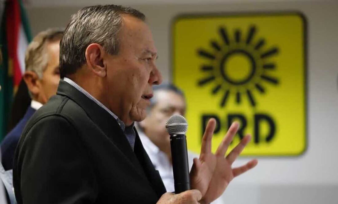 El dirigente nacional del PRD también reconoció que la determinación que se tomó en torno a la candidatura de Santiago Taboada fue difícil. Foto: EL UNIVERSAL