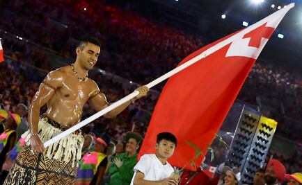 Abanderado de Tonga se roba las miradas en Río 2016