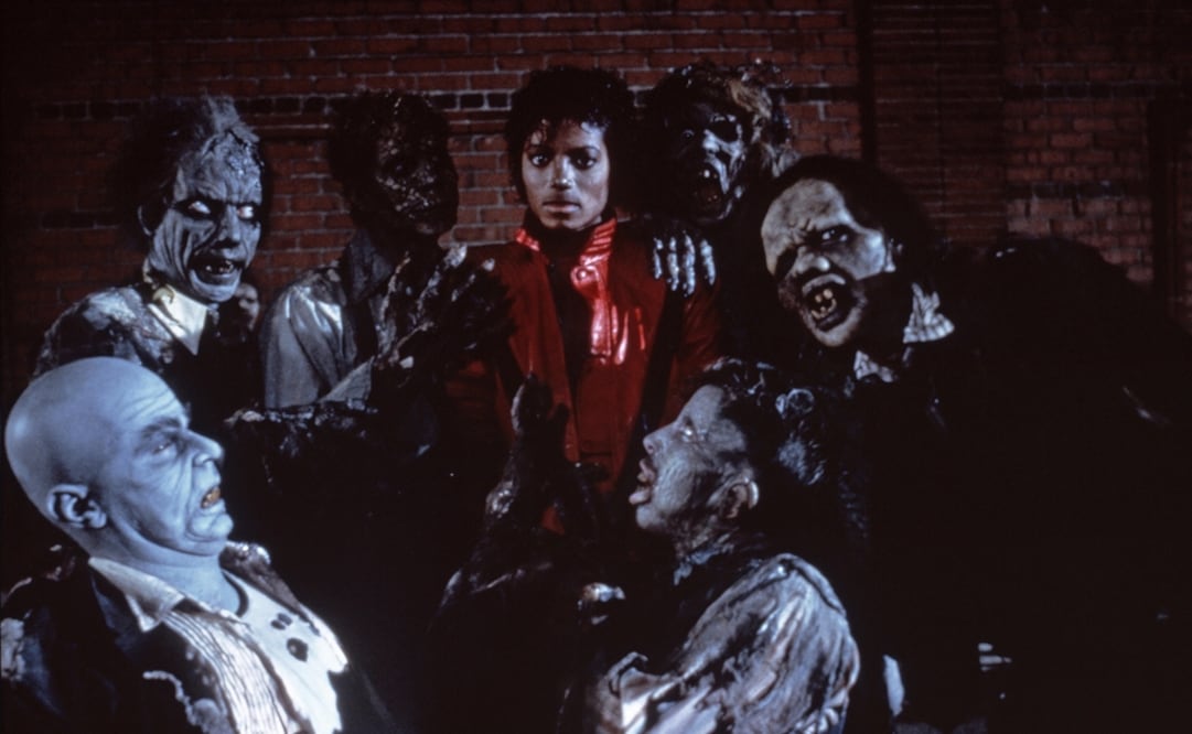 Fotografía facilitada del cantante Michael Jackson, durante el rodaje del vídeo de "Thriller" en 1983. Foto: EFE