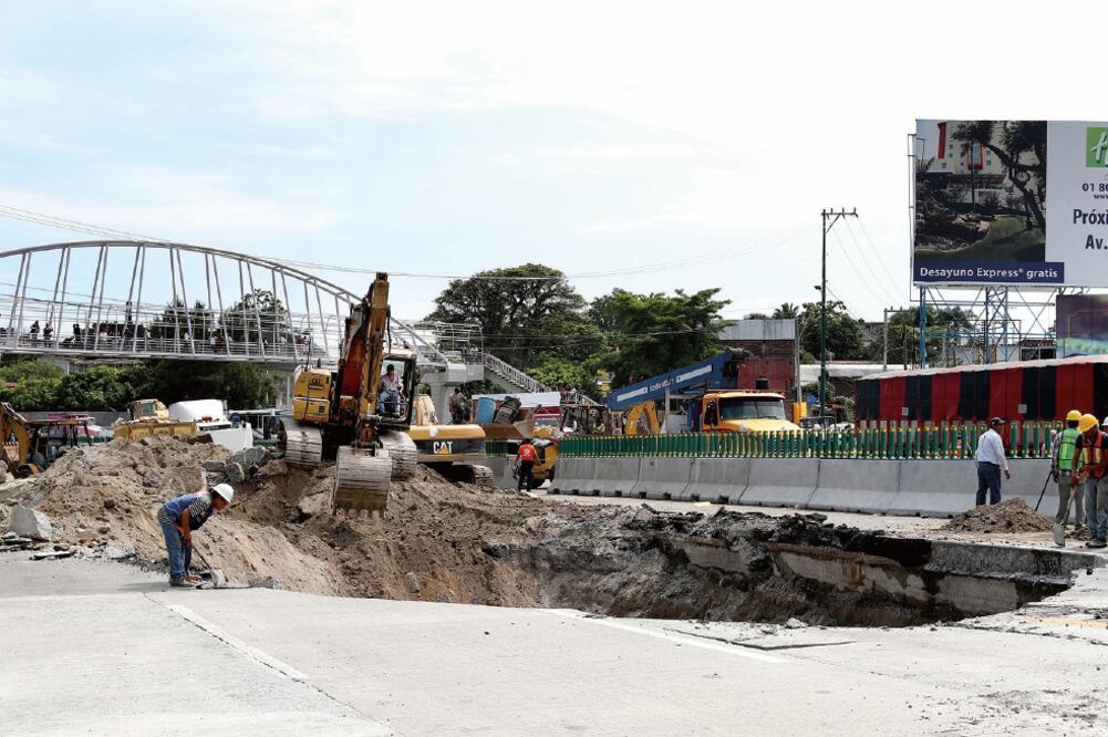 Tras las muertes ocurridas en el Paso Exprés de Cuernavaca, Aldesa dijo que sigue colaborando con las autoridades para atender cualquier necesidad (ARCHIVO EL UNIVERSAL)