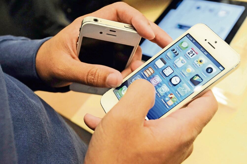 En México, 28% de la población no tiene teléfono celular (ARCHIVO EL UNIVERSAL)