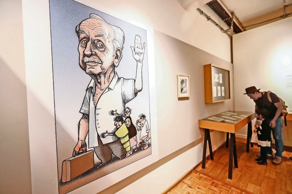 Entre los trabajos en la muestra están los realizados por sus colegas y pupilos. (YADíN XOLALPA. EL UNIVERSAL)