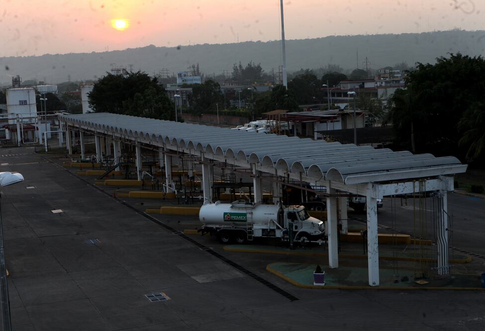 De acuerdo con el IMSS, en el último año se perdieron 10 mil empleos en la zona conurbada de Poza Rica. (FOTO: VALENTE ROSAS)