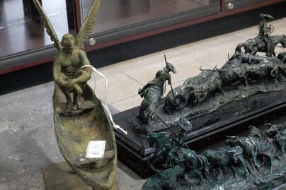 El Monte de Piedad retira falsificaciones de arte