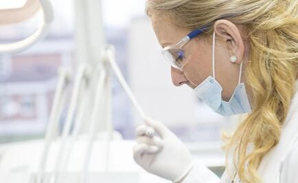 Donante de esperma tuvo 15 hijos pero ocultó a las mamás que padecía una enfermedad hereditaria