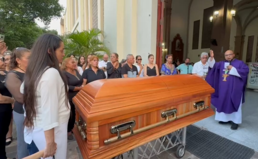 Despiden a Bernardo Bravo, líder limonero asesinado en Michoacán (20/10/2025). Foto: Mateo S. Torres