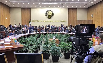 ​Impone INE multas por 560 mdp por irregularidades