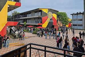 Implementan programa de “desconexión digital” en prepas de la UdeG
