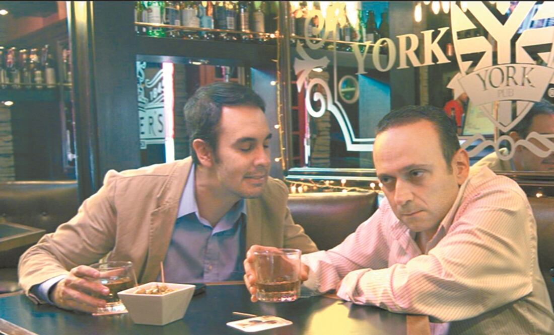 La cinta está dirigida por Jorge Araujo y como protagonista tendrá a Eduardo España, que encuentra en redes sociales a su salvavidas. Foto: Cortesía