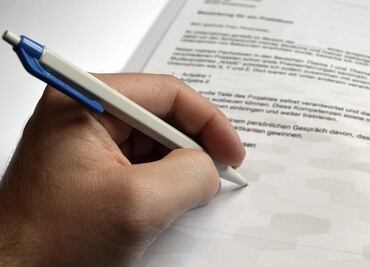 ¿Qué determina que una persona sea zurda?; experta de la UNAM responde