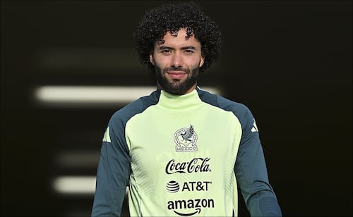 Chino Huerta está de vuelta en México para jugar con Pumas